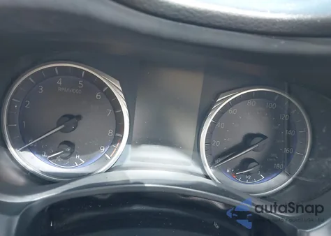 2015 Infiniti Q50 z USA, uszkodzony, nr VIN JN1BV7AR3FM391343